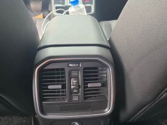 Porsche 2024 Porsche Macan 2.0T - фото 8