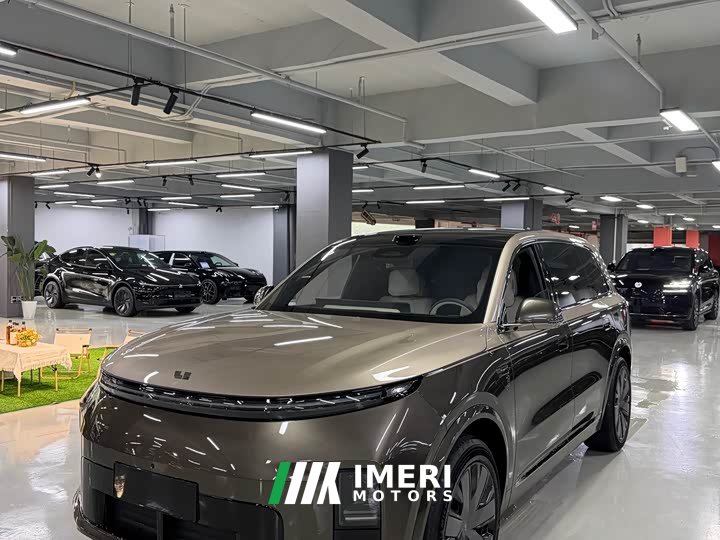 Li Auto L9 Livis - ავტომობილი ჩინეთიდან