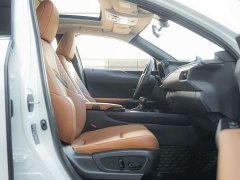 Lexus UX 2020 200 Special Edition - ფოტო 11