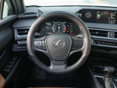 Lexus UX 2020 200 Special Edition - ფოტო 19