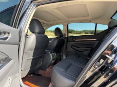 Nissan Altima 2.0L SV Black Gold Edition - photo 9
