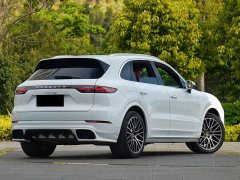 Porsche Cayenne 3.0T Automatic - ფოტო 3