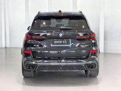 BMW X5 2025 xDrive 40Li M Sport Midnight Edition Package - photo 4