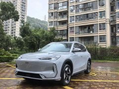 Geely Galaxy E5 610km Explorer Edition - ფოტო 1