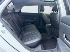 Hyundai Elantra 1.5L CVT Luxury - photo 10