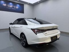 Hyundai Elantra 1.5L CVT Luxury - photo 4