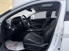 Hyundai Elantra 1.5L CVT Luxury - photo 7