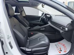 Hyundai Elantra 1.5L CVT Luxury - photo 8