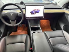 Tesla Model Y Rear-Wheel Drive - ფოტო 12