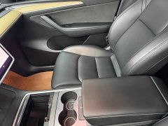 Tesla Model Y Rear-Wheel Drive - ფოტო 9