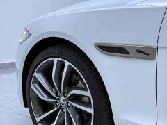 Jaguar XFL 2.0T P300 AWD Flagship Sport Gold Edition - ფოტო 4