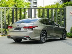 Lexus LS 2021 500h Premium - фото 4