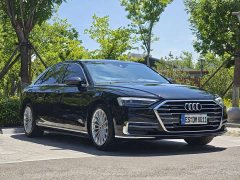 Audi A8 A8L 50 TFSI quattro Comfort - фото 3