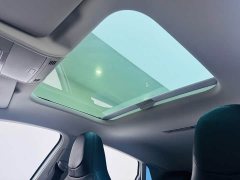 Volkswagen Polo Facelift Plus 1.5L Automatic Panoramic Sunroof Comfort Edition - photo 18