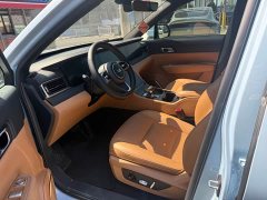 Li Auto ONE Extended Range 6-Seater - ფოტო 4