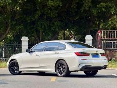 BMW 3 Series 325Li M Sport Night Edition Package - ფოტო 9