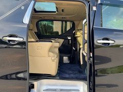 Toyota Vellfire 2020 Dual Motor 2.5L HV Premium Edition - ფოტო 13