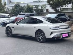 Xiaomi SU7 Rear-Wheel Drive Long Range Smart Driving Edition - ფოტო 19