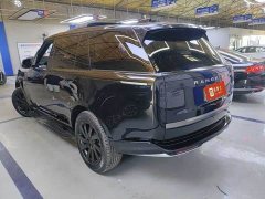 Land Rover Range Rover 3.0L V6 400PS Extended Wheelbase Prestige Edition - ფოტო 11