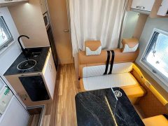 Jianglin Fushun Jiangling Fushun C-type over-cab RV 2.0T Automatic - ფოტო 11