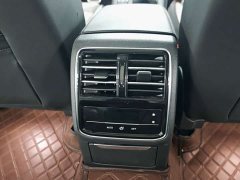 Volkswagen Magotan 2 Million Units Commemorative Edition 330TSI DSG Luxury - ფოტო 12