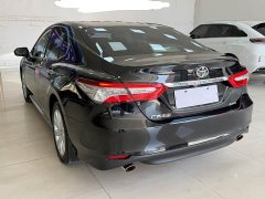 Toyota Camry 2.0G Luxury - ფოტო 11