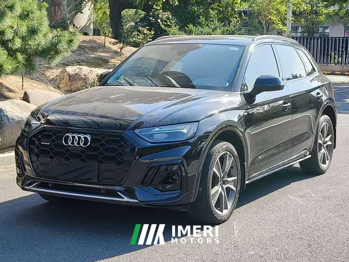 Audi Q5L 45T Luxury Dynamic - ავტომობილი ჩინეთიდან