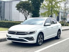 Volkswagen Bora 200TSI DSG Comfort Pro - ფოტო 1