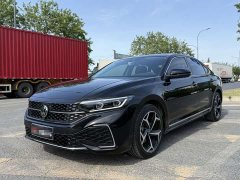 Volkswagen Passat 380TSI Starry Sky Luxury Edition - ფოტო 1
