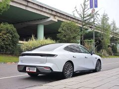 Geely Galaxy Xingyao 8 130km EM-i Flagship - ფოტო 7
