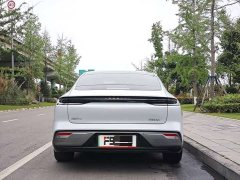 Geely Galaxy Xingyao 8 130km EM-i Flagship - ფოტო 8