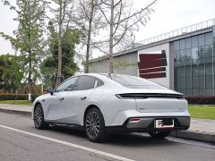 Geely Galaxy Xingyao 8 130km EM-i Flagship - ფოტო 9