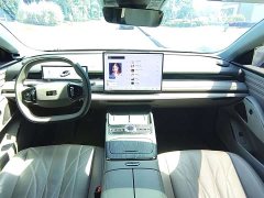 Geely Galaxy Xingyao 8 130km EM-i Premium Edition - ფოტო 6