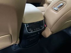Li Auto ONE Extended Range 6-Seater - ფოტო 10
