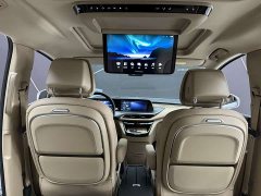 Buick GL8 New Energy Lusang Respect Edition - фото 12