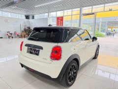 BMW MINI 1.5T COOPER Classic Edition - ფოტო 4