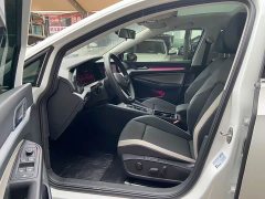 Volkswagen Golf 2024 280TSI DSG Pro 50th Anniversary Legend Edition - ფოტო 4