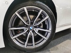 BMW 3 Series 325Li M Sport Package - фото 16