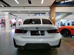 BMW 3 Series 325Li M Sport Package - фото 4