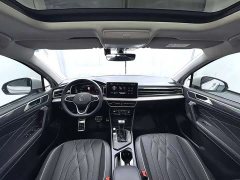 Volkswagen Tiguan L 2022 330TSI Automatic FWD R-Line Comfort Edition - ფოტო 3