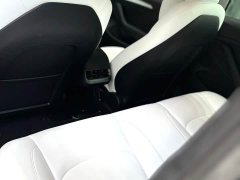 Tesla Model 3 Performance All-Wheel Drive - ფოტო 8