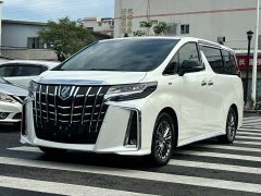 Toyota Alphard 2021 Hybrid 2.5L Premium Edition - ფოტო 1