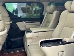 Toyota Alphard 2021 Hybrid 2.5L Premium Edition - ფოტო 8