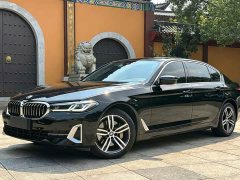 BMW 5 Series Facelift 530Li Leading Edition Luxury Package - photo 1