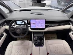 Zeekr Geely Zeekr 009 2024 Seven-Seat Aisle Version AWD 108kWh - ფოტო 13