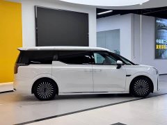 Zeekr Geely Zeekr 009 2024 Seven-Seat Aisle Version AWD 108kWh - ფოტო 4