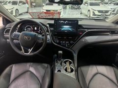 Toyota Camry 2021 2.5G Luxury - photo 7