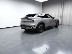 Xiaomi YU7 Four-Wheel Drive Max Edition - ფოტო 7