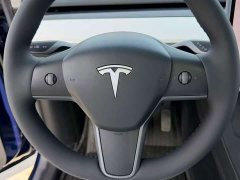 Tesla Model Y Rear-Wheel Drive - ფოტო 6