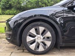Tesla Model Y Rear-Wheel Drive - ფოტო 5